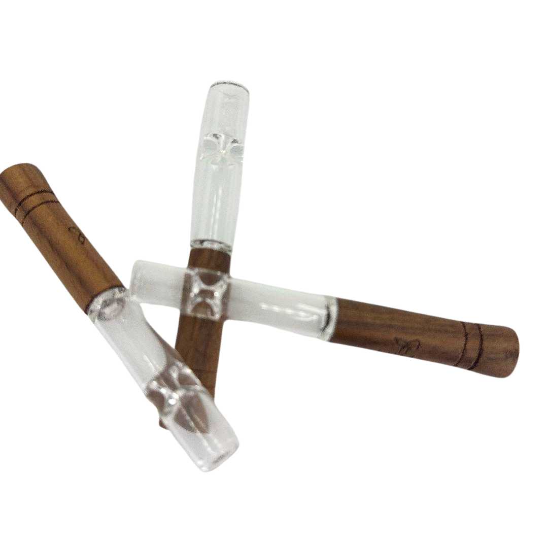 Three pieces engraved tobacco glass pipe taster