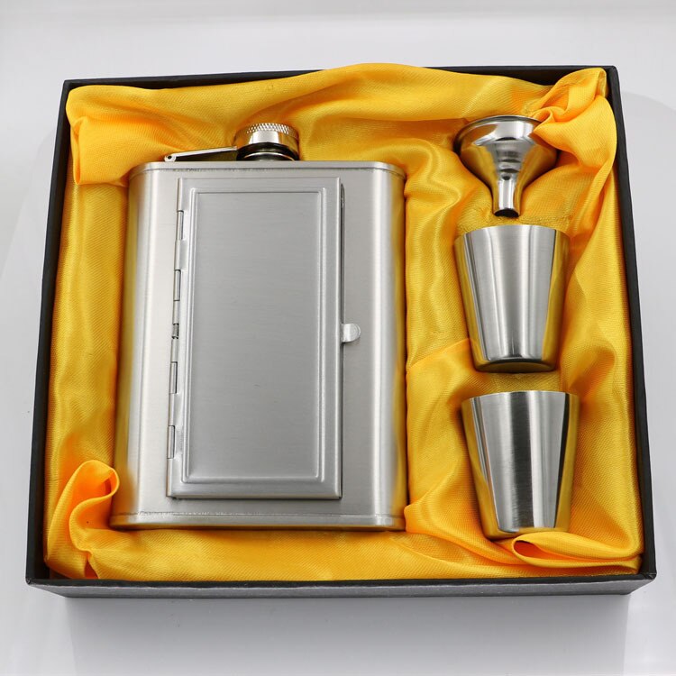 The Bo Jackson - Flask and Cigarette Case